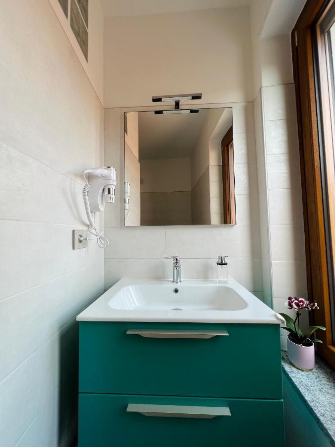 La Ringhiera Hotell Novara Eksteriør bilde